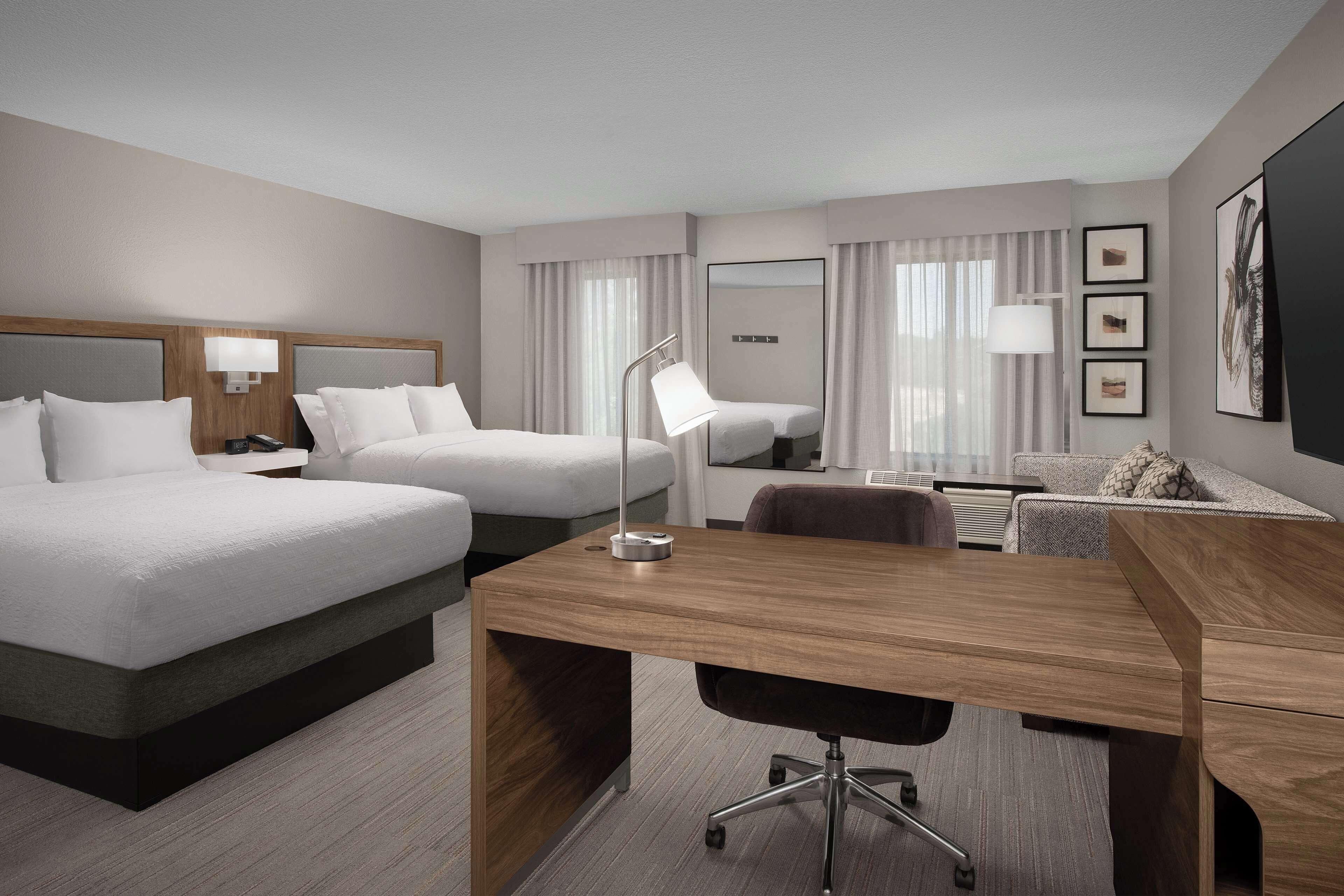 Queen Studio Suite Two Queen Beds Non-Smoking,1710262346:JPEG